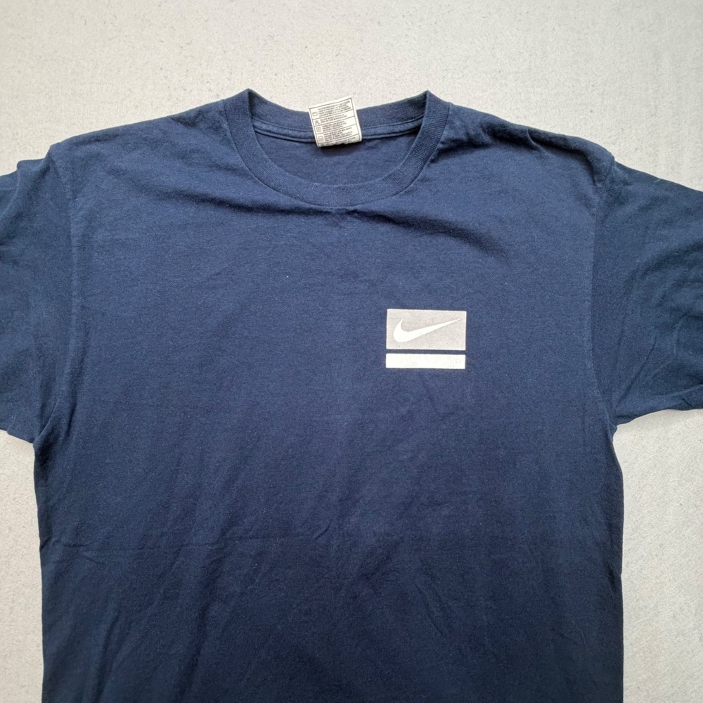 Vintage Nike Performance Athletics T-Shirt Mens Medium Navy Blue USA Made